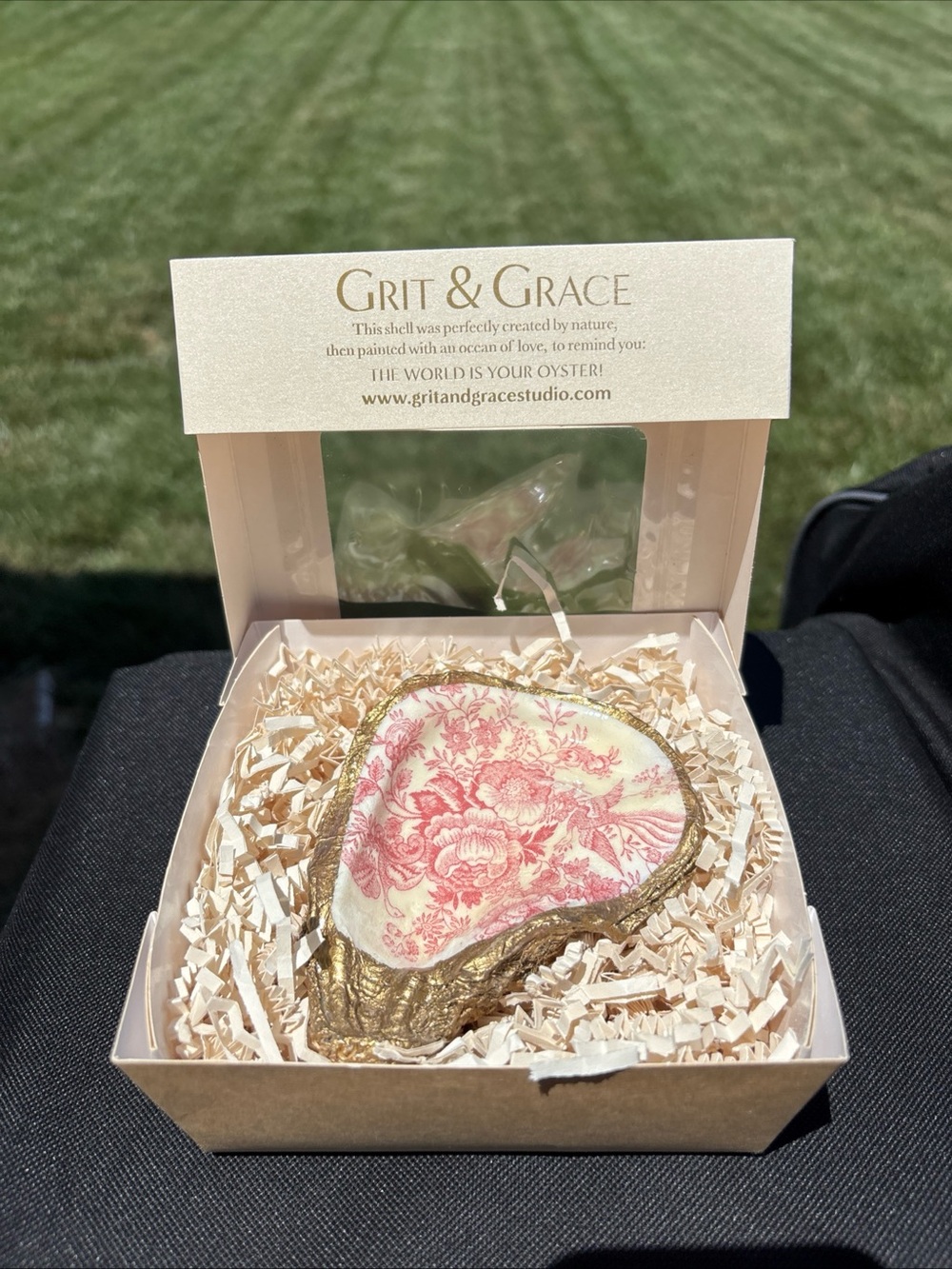 Pink Floral Oyster Jewelry Tray